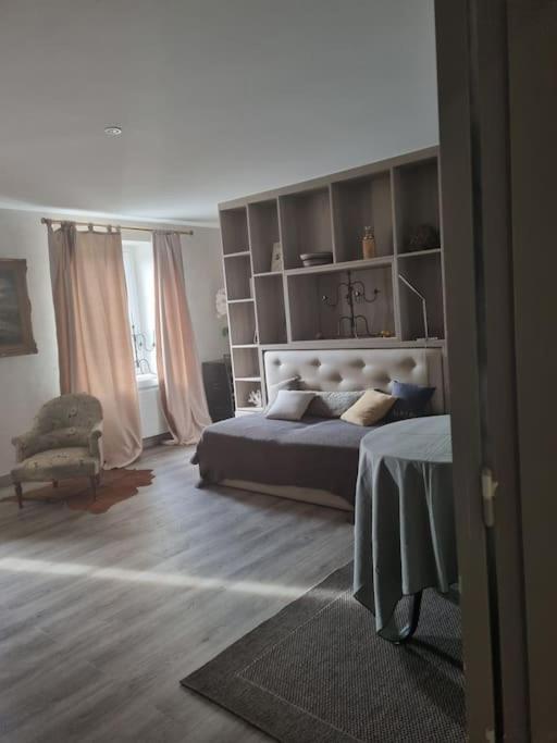 L'Ourse, Epinal,Tres Bel Appartement Quartier Port Экстерьер фото